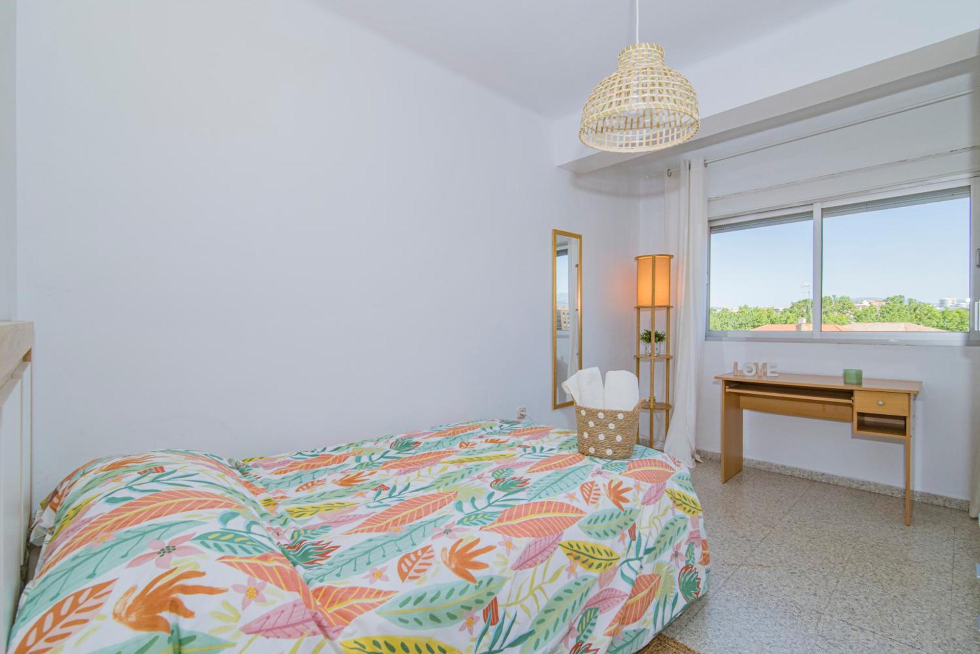 Delfin Retreat Con Terraza Junto A Parada De Metro Appartement Grenade